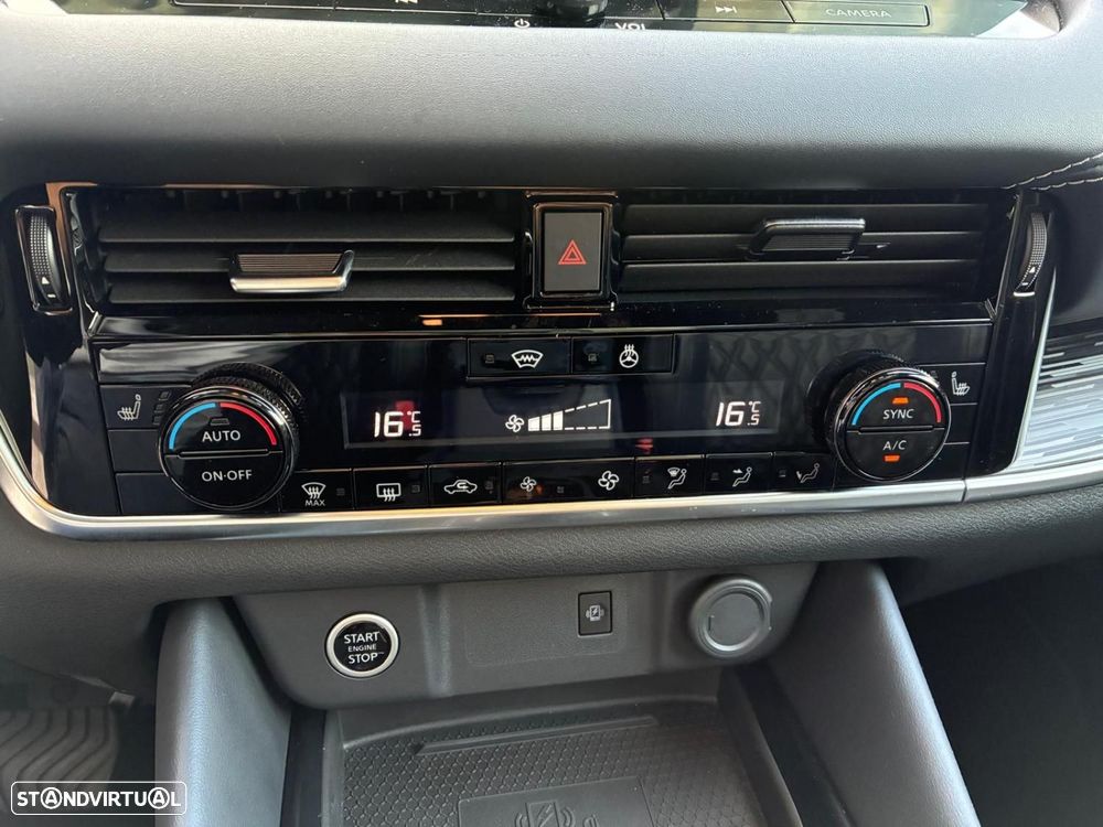 Nissan Qashqai 1.3 DIG-T Tekna SKY Xtronic - 14