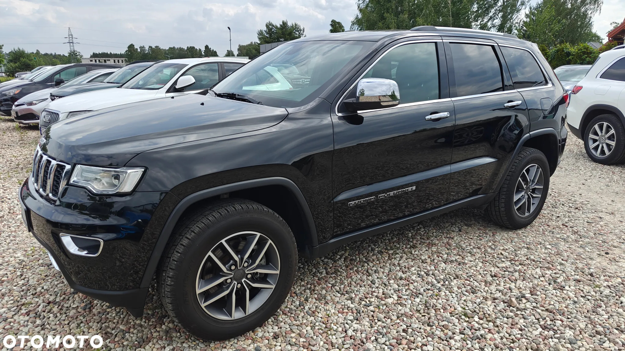 Jeep Grand Cherokee - 2