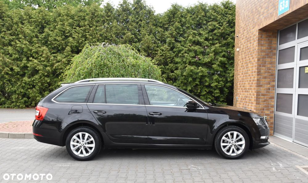 Skoda Octavia 1.6 TDI Sport Edition - 6