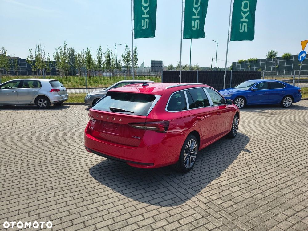 Skoda Octavia 1.5 TSI mHEV Drive Selection DSG - 9