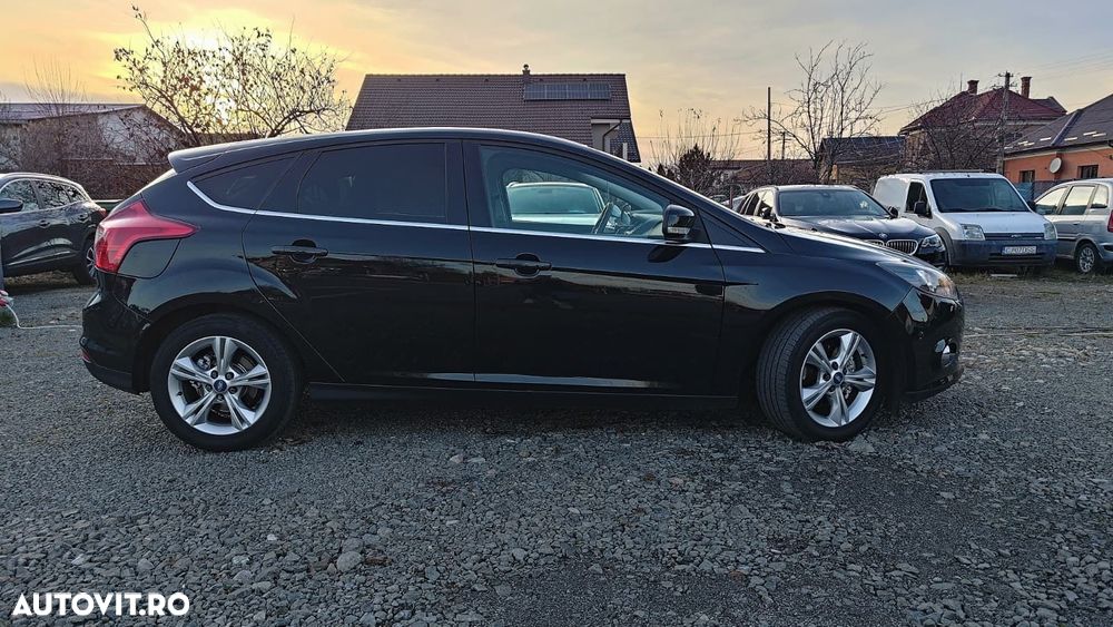 Ford Focus - 4