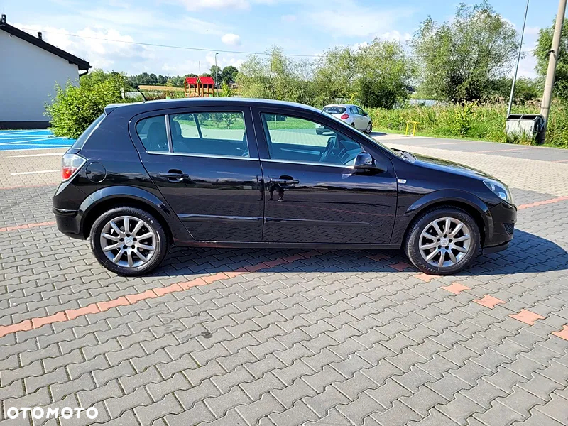 Opel Astra - 10