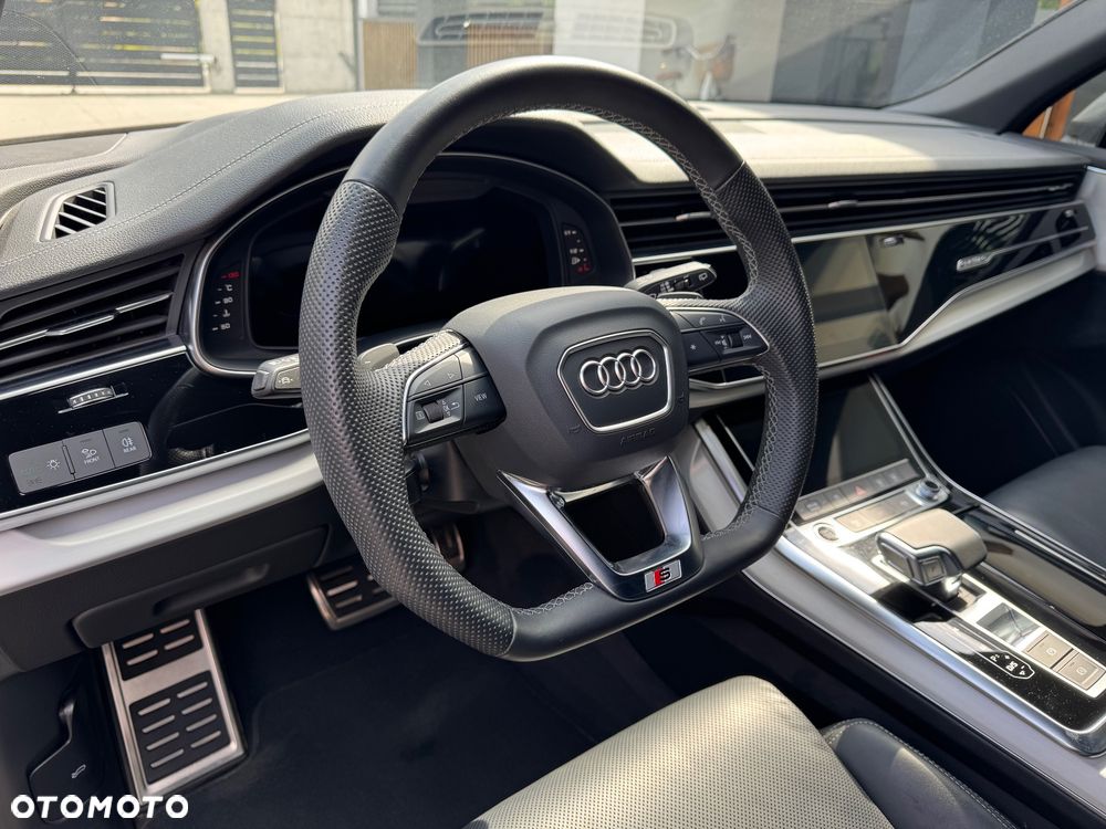 Audi Q7 50 TDI mHEV Quattro S Line Tiptr - 11