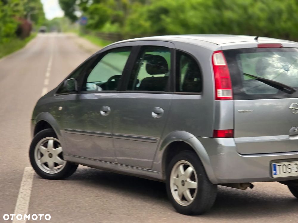 Opel Meriva 1.6 16V Cosmo - 39