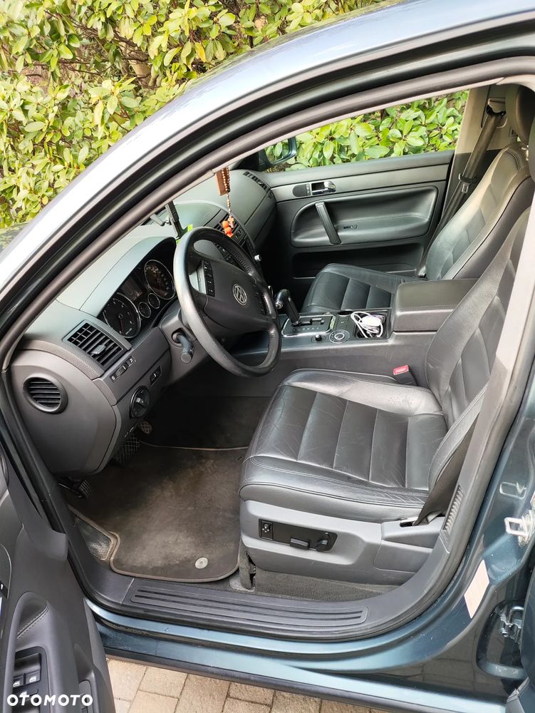 Volkswagen Touareg 3.2 V6 Automatik - 22