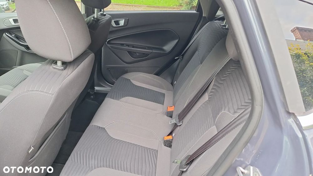 Ford Fiesta 1.4 Titanium EU6 - 14