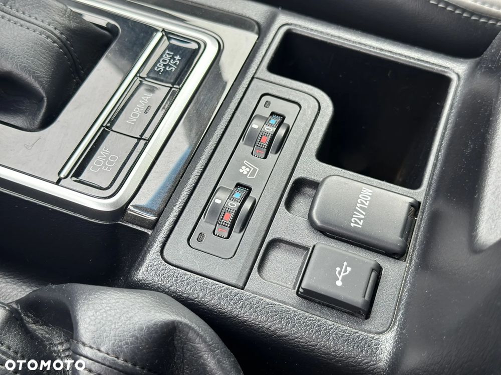 Toyota Land Cruiser LC 2.8 D-4D Executive - 28