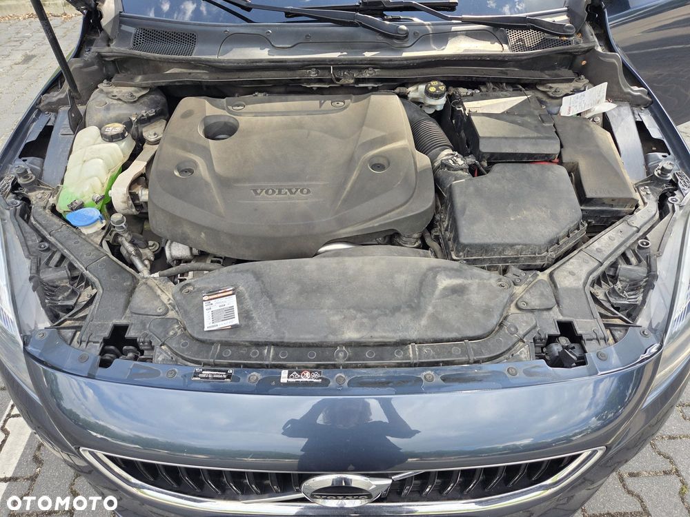 Volvo V40 D2 Momentum - 7