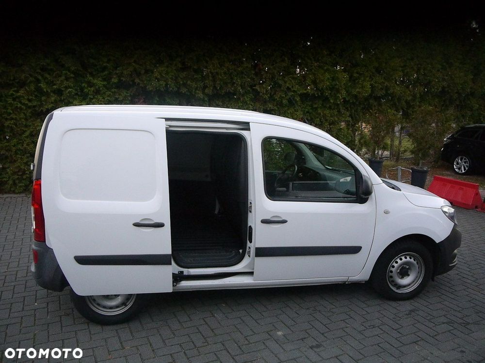 Mercedes-Benz Citan - 11