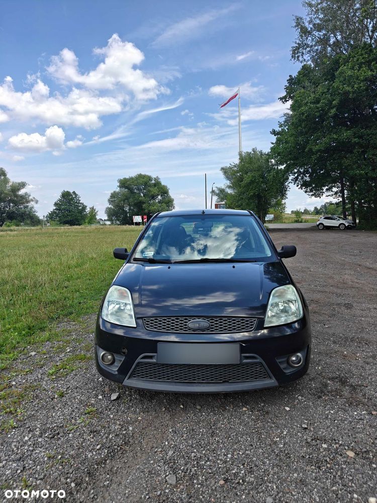 Ford Fiesta 1.6 TDCi Sport - 2
