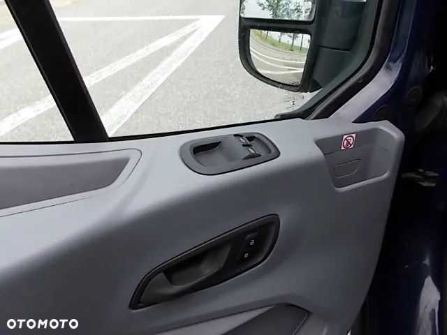 Ford TRANSIT 2,0TDCI BRYGADÓWKA HOLENDERKA - 28