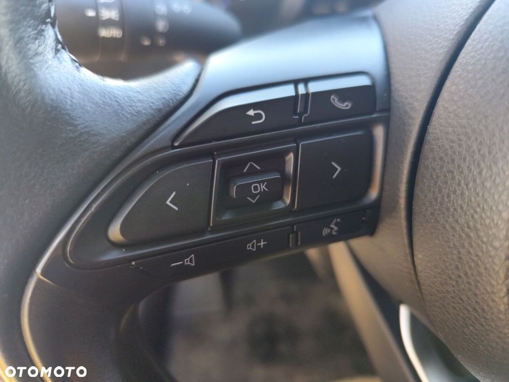 Toyota Yaris Cross - 22