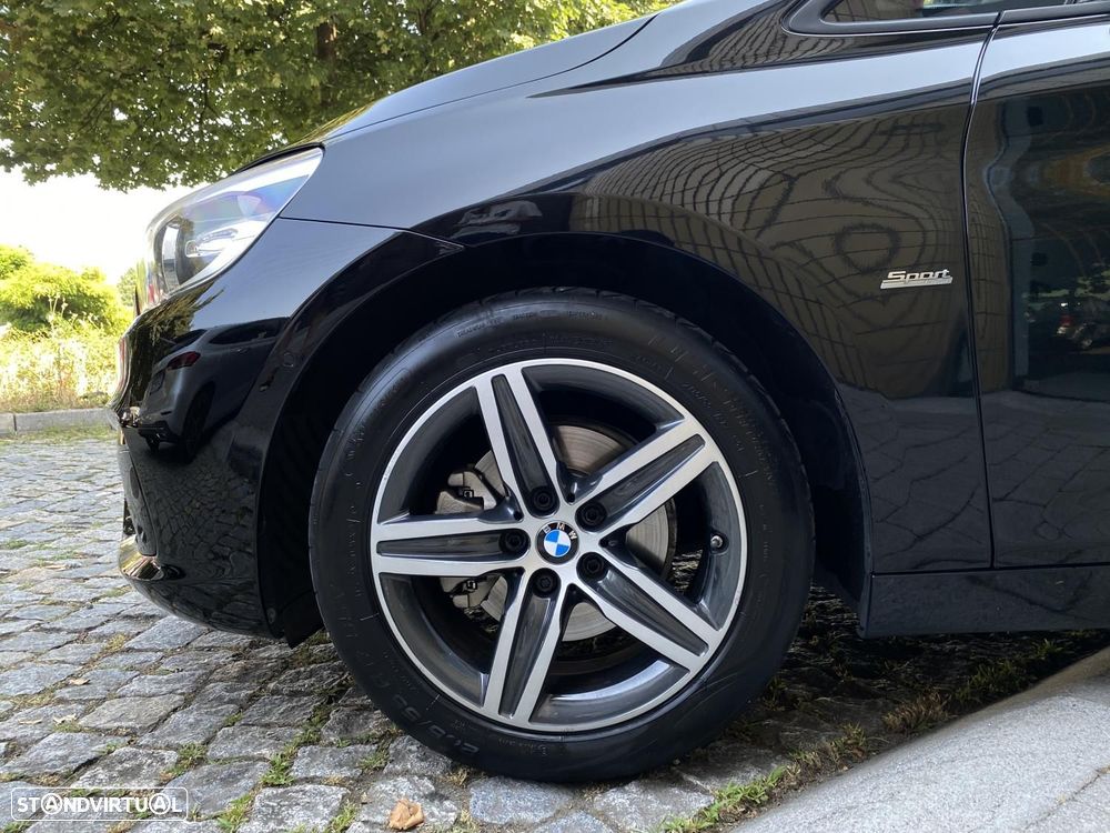 BMW 218 Active Tourer i Line Sport Auto - 7