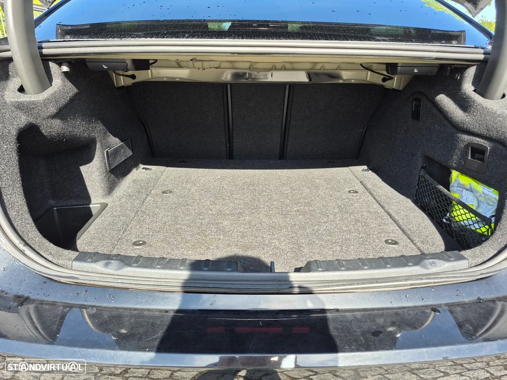 BMW 330 e iPerformance Line Sport Shadow - 20