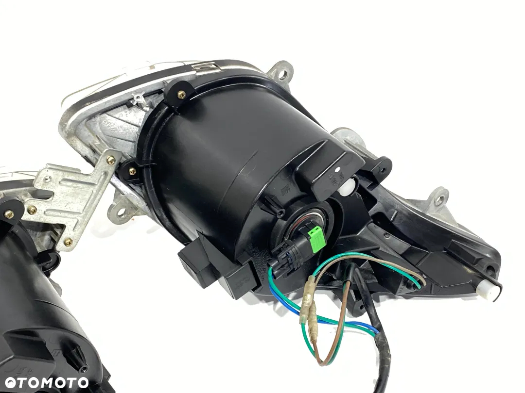 Lampa reflektor przód Sym GTS Evo 125 - 7