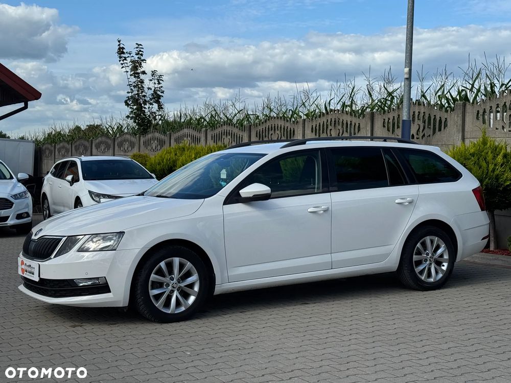 Skoda Octavia 1.6 TDI Ambition DSG - 10