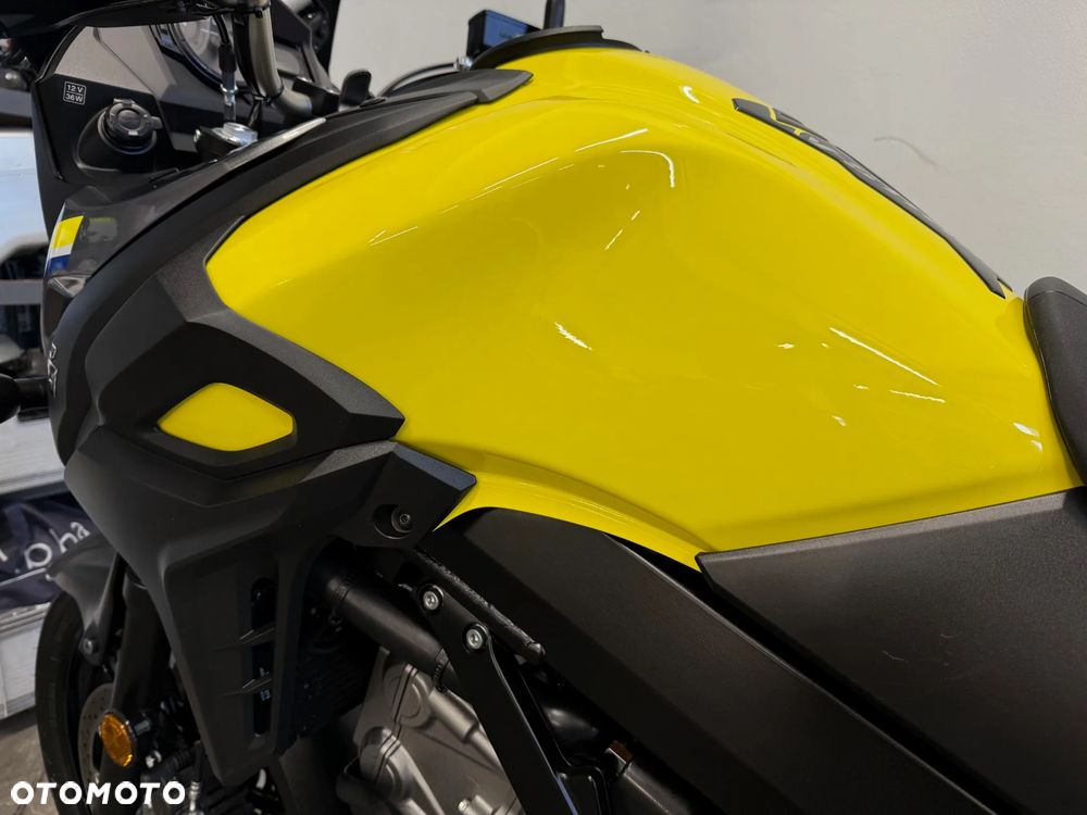 Suzuki V-STROM - 23
