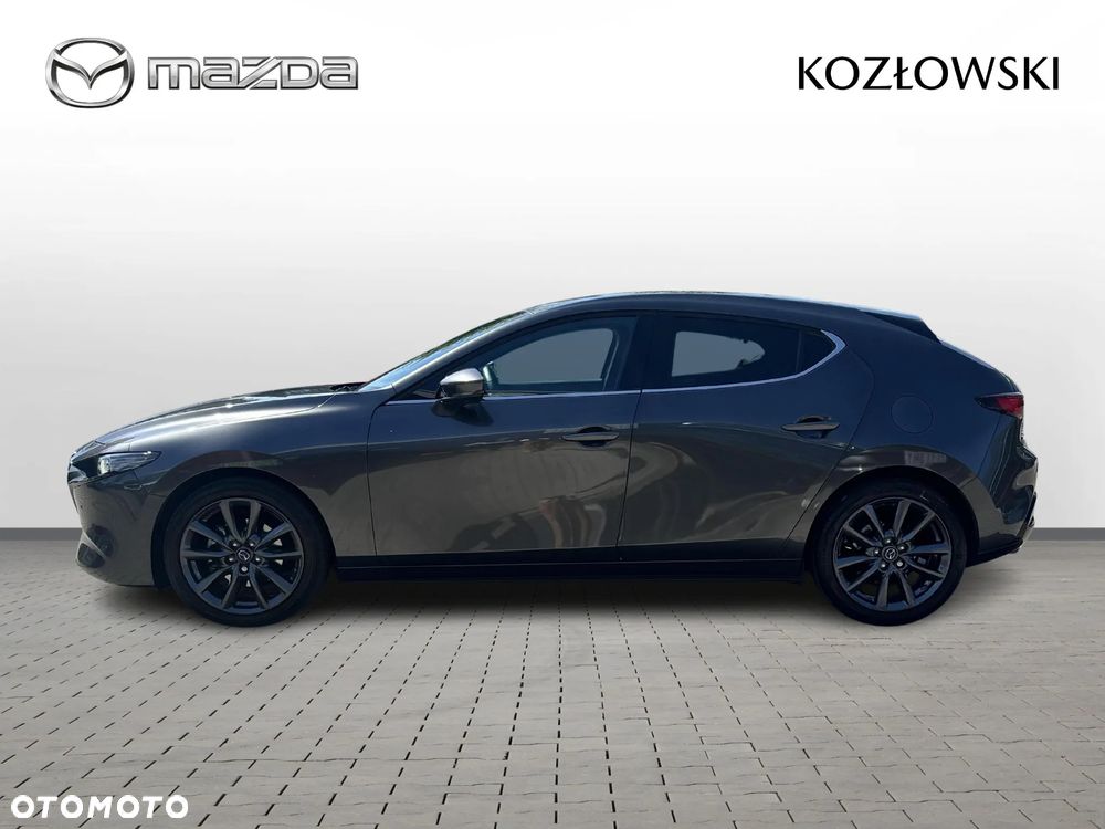 Mazda 3 - 8