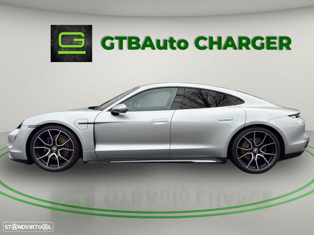 Porsche Taycan - 6