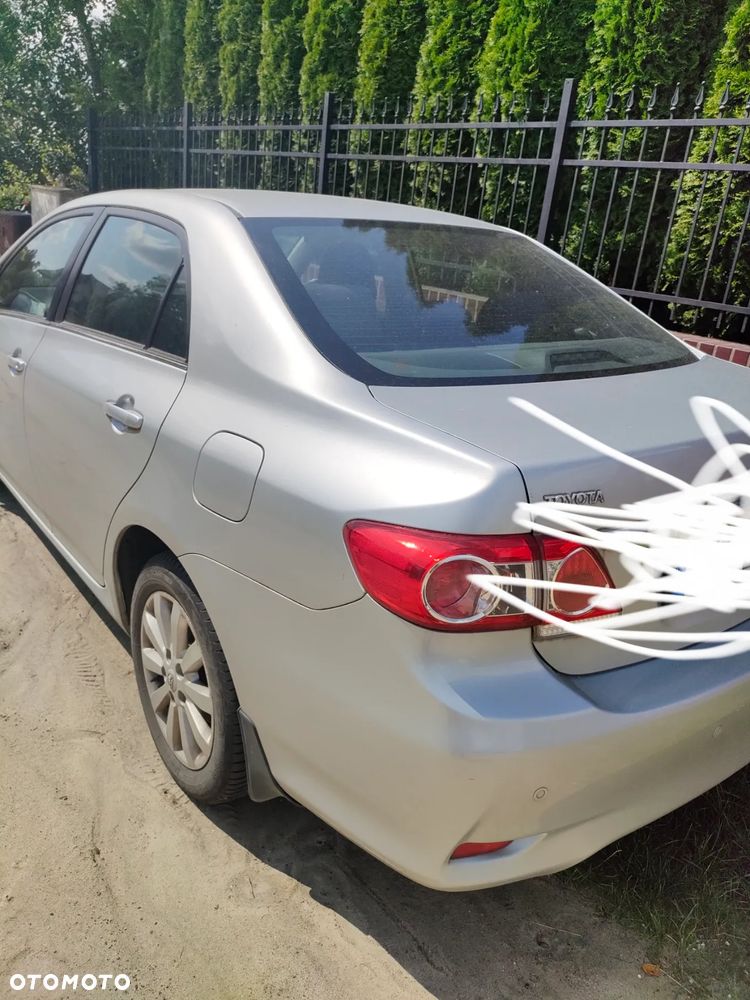 Toyota Corolla 1.4 D-4D Premium - 3