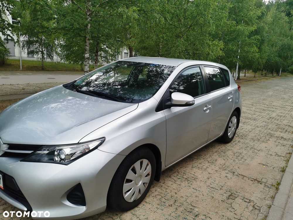 Toyota Auris - 6