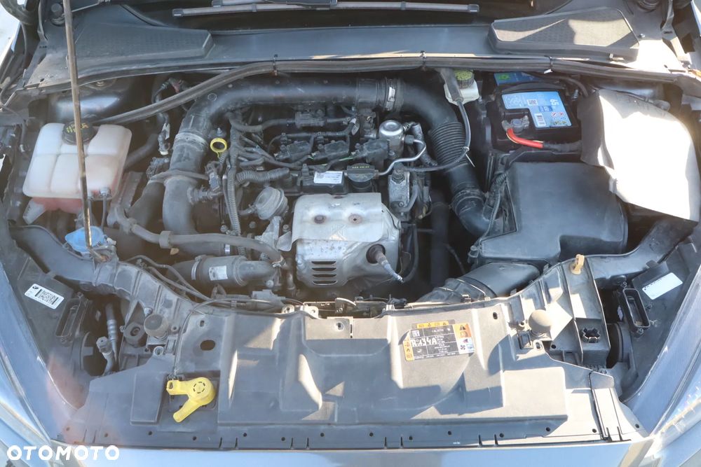Ford Focus 1.0 EcoBoost Trend Sport - 14