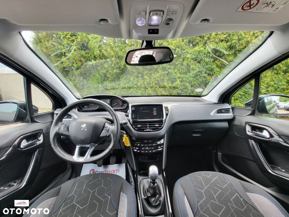 Peugeot 2008 - 9