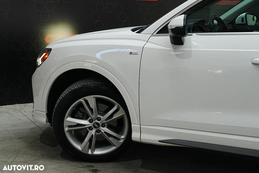Audi Q3 2.0 45 TFSI S tronic quattro S Line - 36