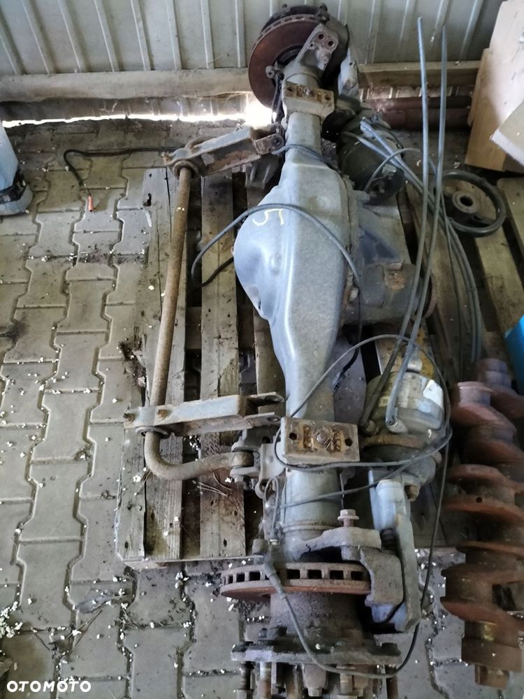 tylny most mercedes atego - 1