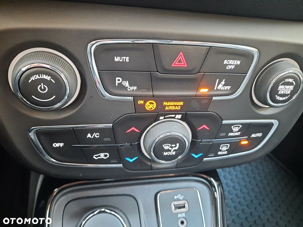 Jeep Compass 2.0 MJD Limited 4WD S&S - 20