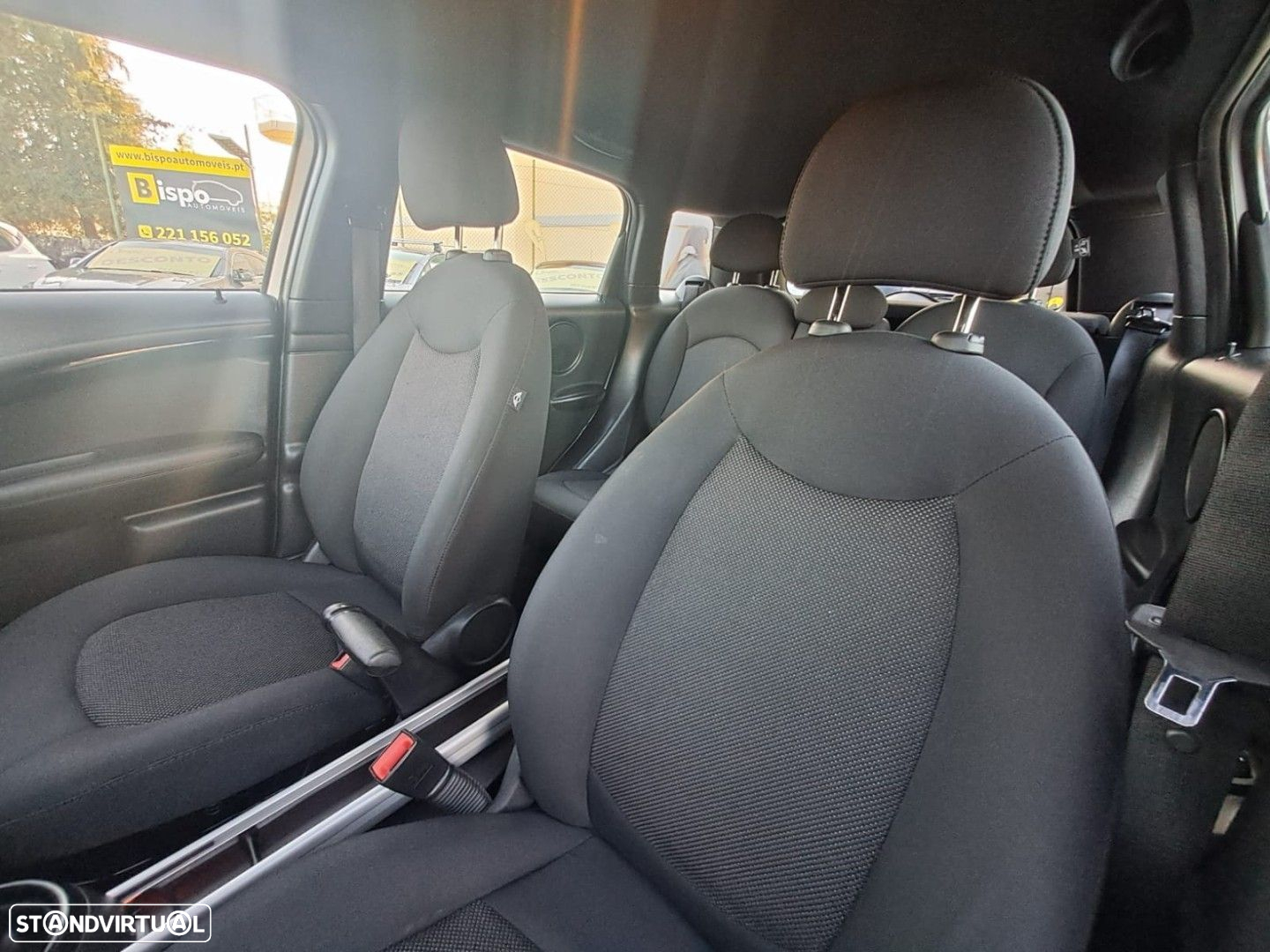 MINI Countryman One D - 13