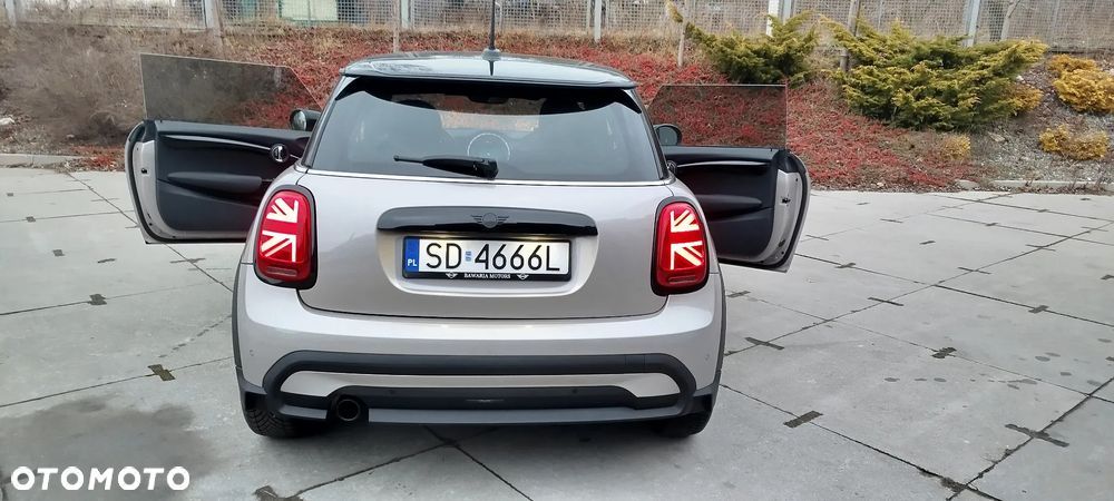 MINI Cooper Standard - 8