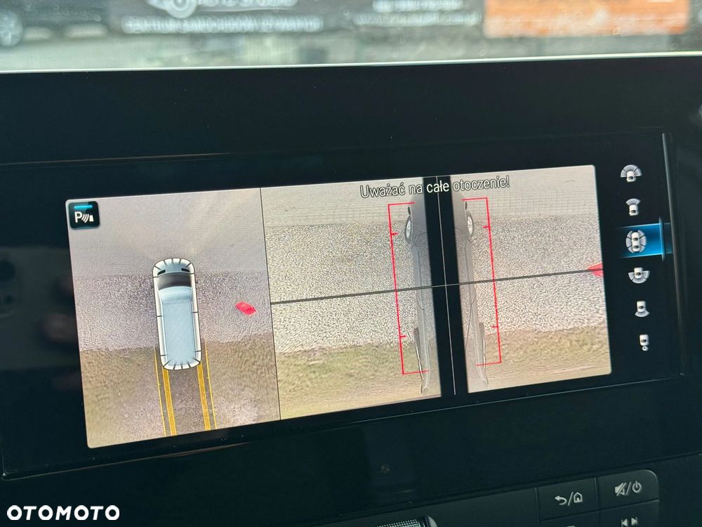 Mercedes-Benz SPRINTER - 24