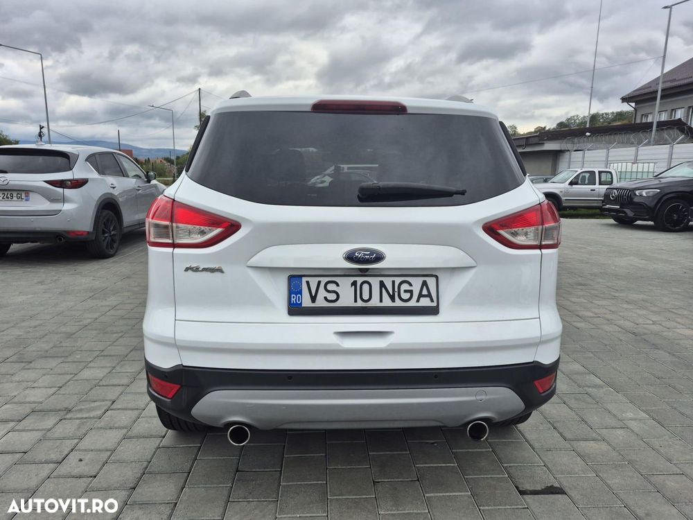 Ford Kuga - 4
