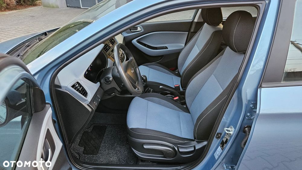 Hyundai i20 1.2 Elegant - 18