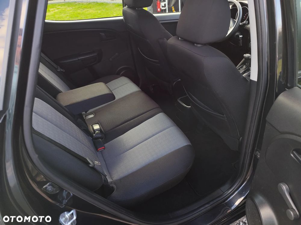 Kia Venga 1.6 CVVT Automatik Platinum Edition - 8