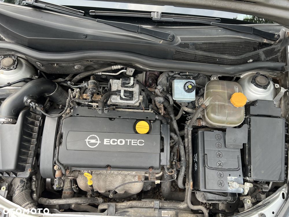 Opel Astra 1.6 - 9