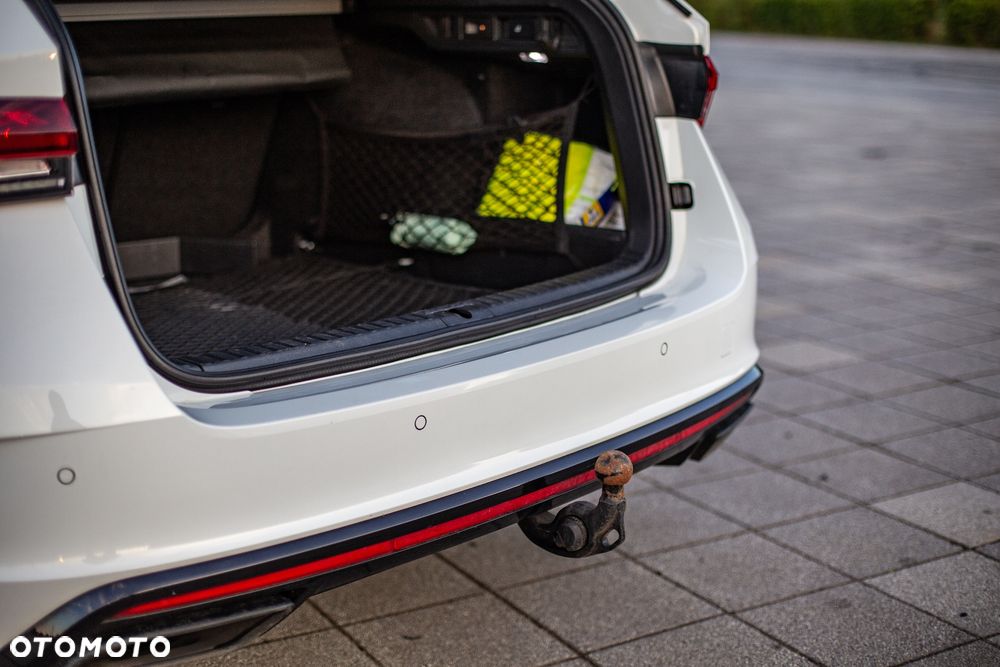 Skoda Octavia 2.0 TSI RS DSG - 12
