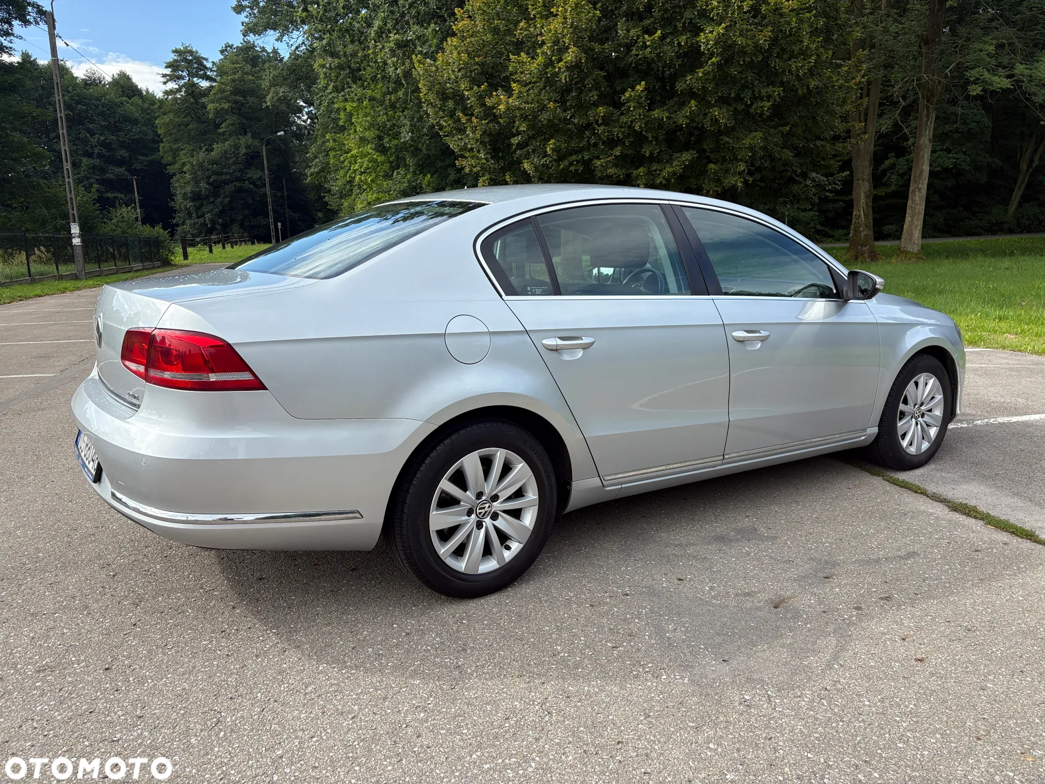 Volkswagen Passat 2.0 TDI DPF Comfortline - 4