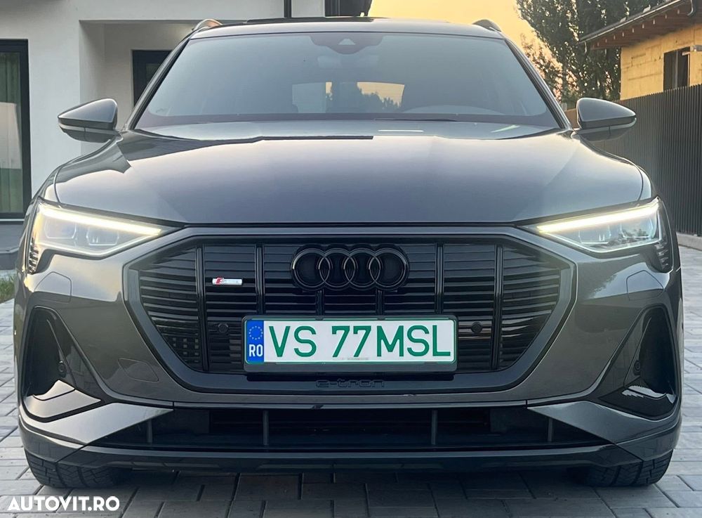 Audi e-tron 50 quattro S line - 2