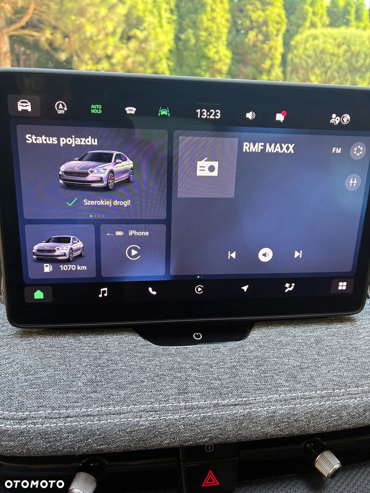 Skoda Superb 1.5 TSI mHEV Selection DSG - 24