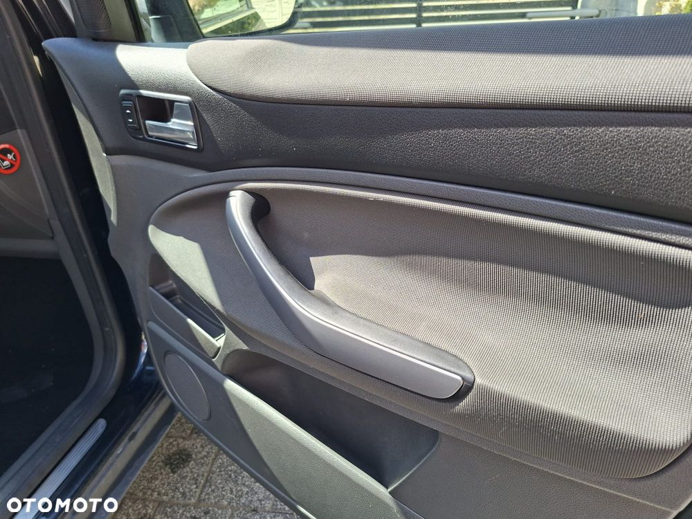 Ford Kuga 2.0 TDCi FWD Trend - 25