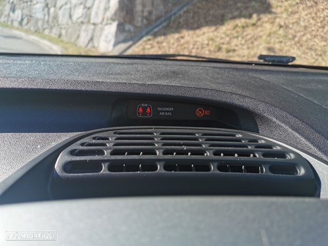 Peugeot 108 1.0 VTi Active - 10
