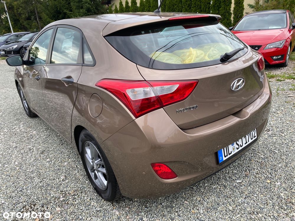 Hyundai i30 1.4 Fifa World Cup Edition - 14