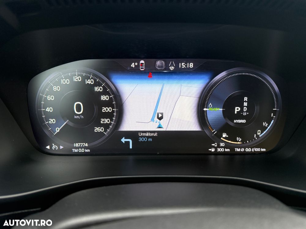 Volvo XC 40 T4 Recharge DKG Ultimate Dark - 5