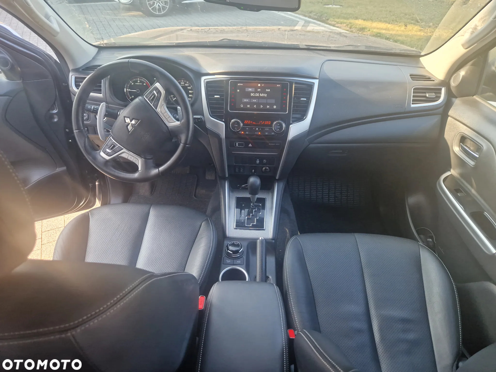 Mitsubishi L200 2.2 d DC Instyle Plus