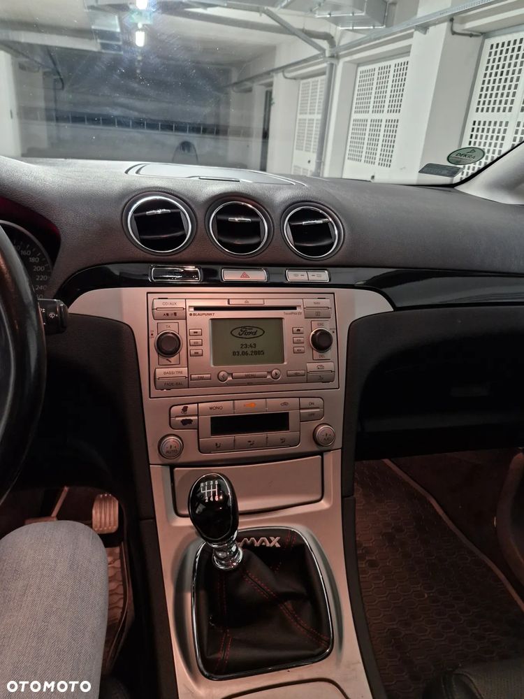 Ford S-Max 2.0 TDCi Titanium - 8