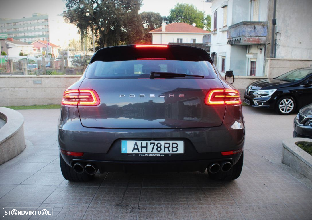 Porsche Macan S - 17