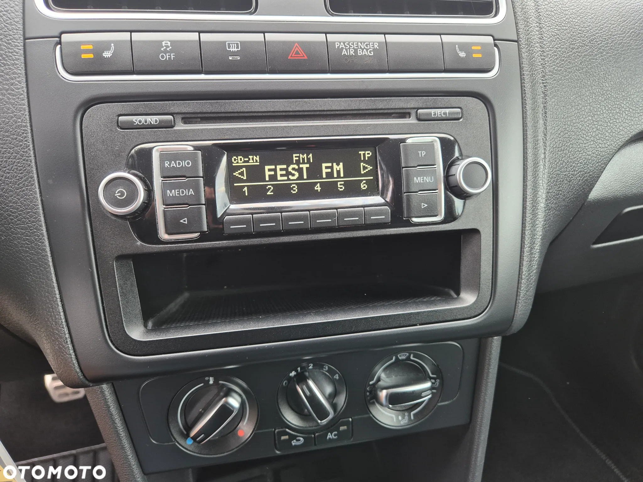 Volkswagen Polo 1.2 Style - 17