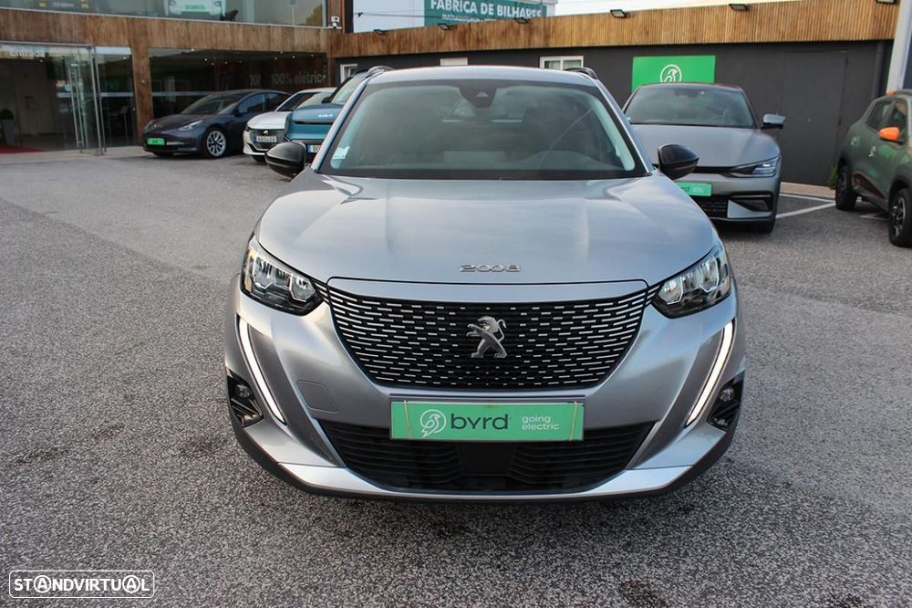 Peugeot e-2008 Allure - 4